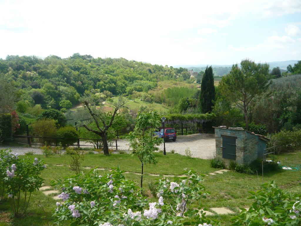 Podere Oliveta Hostal Poggibonsi Exterior foto